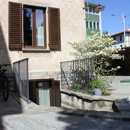 La Casa Di Carla Holiday home Mandello del Lario